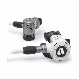Apeks XL4 Regulator White