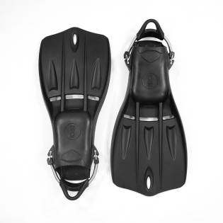 Fourth Element Tech Fin Black