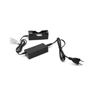 Bigblue Charger BATCHR18650x3