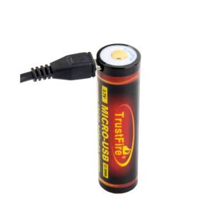 Trustfire Batería Recargable 18650 3400mAh con Puerto Micro USB